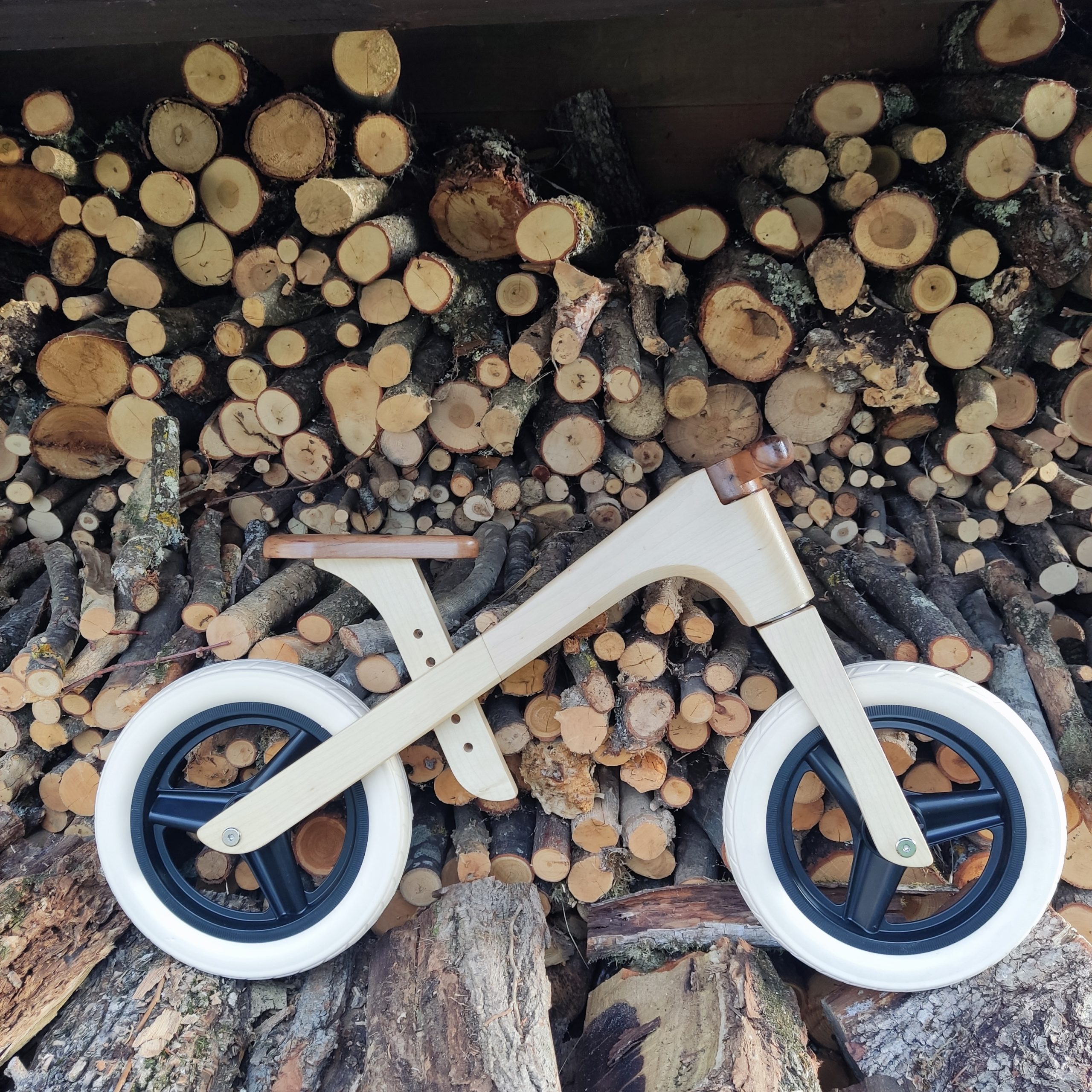 Draisienne en bois du Vercors - Cycles Vène